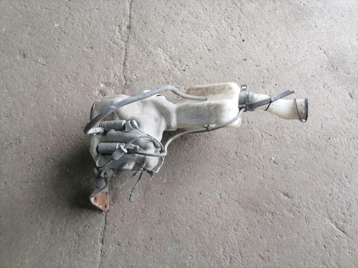 Volvo Windscreen washer fluid tank 22199322 - Limpador de pára-brisa por Camião: foto 1 Volvo Windscreen washer fluid tank 22199322 - Limpador de pára-brisa por Camião: foto 1