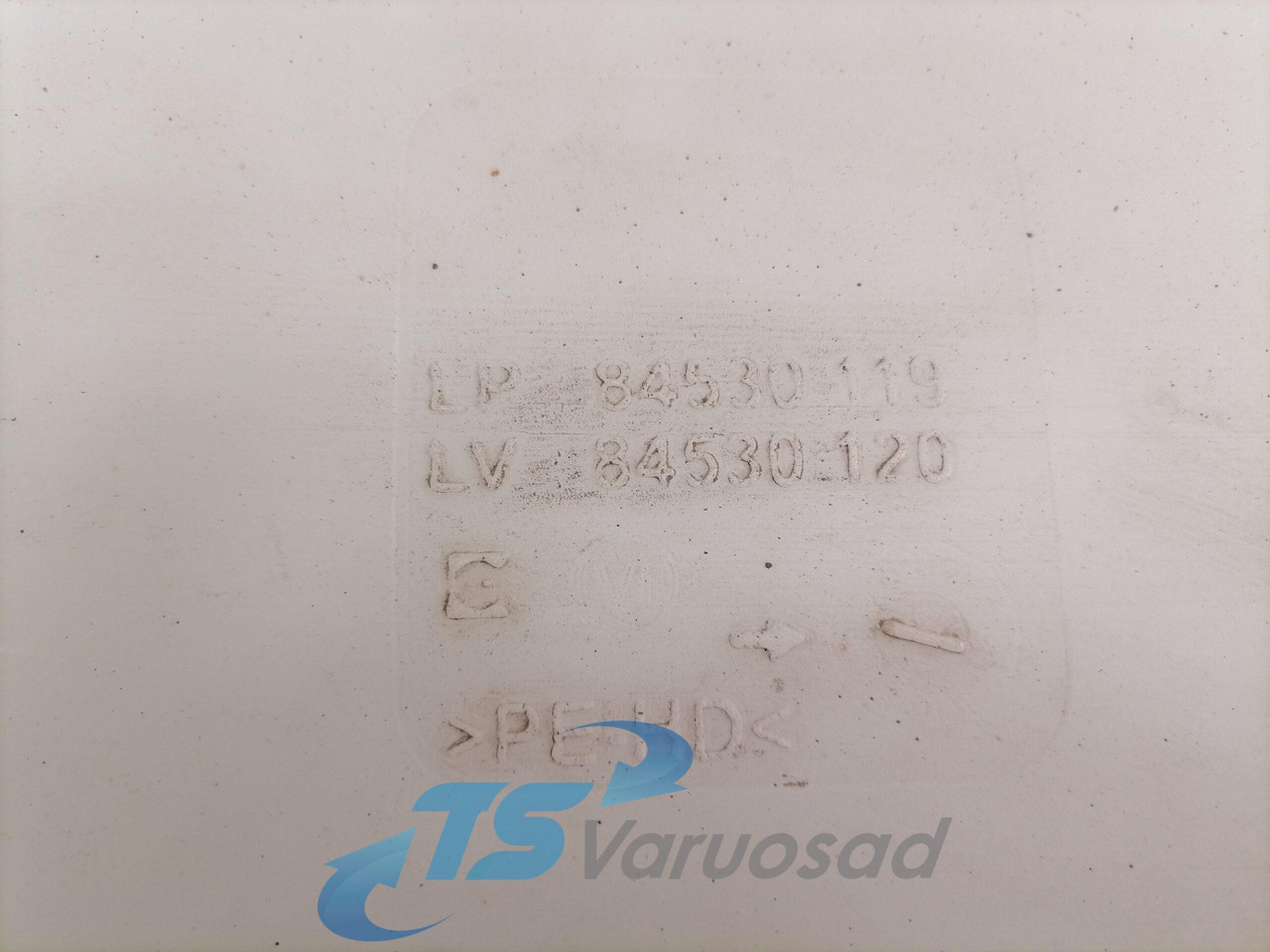 Volvo Windscreen washer fluid tank 84530119 - Limpador de pára-brisa por Camião: foto 5 Volvo Windscreen washer fluid tank 84530119 - Limpador de pára-brisa por Camião: foto 5