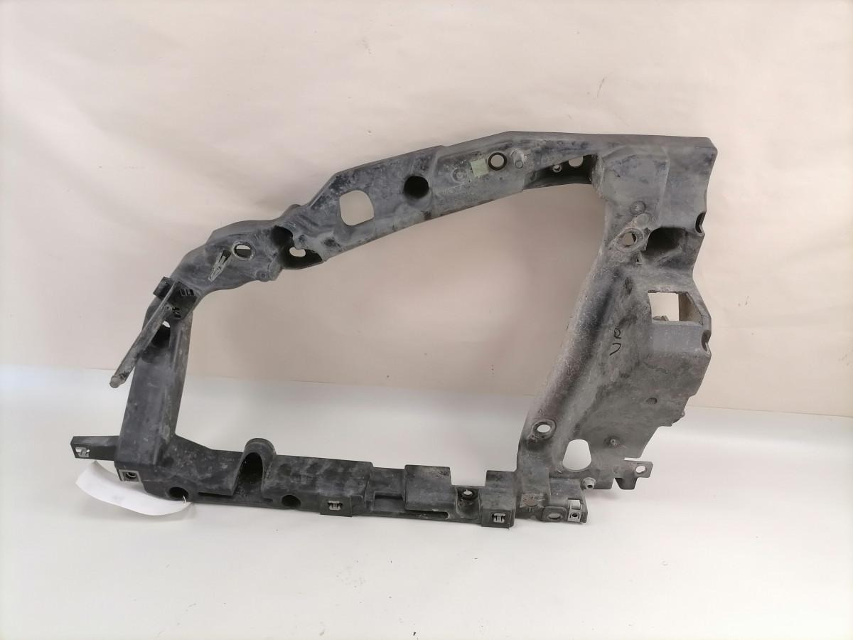 Volvo light bracket 84233646 - Iluminação por Camião: foto 2 Volvo light bracket 84233646 - Iluminação por Camião: foto 2