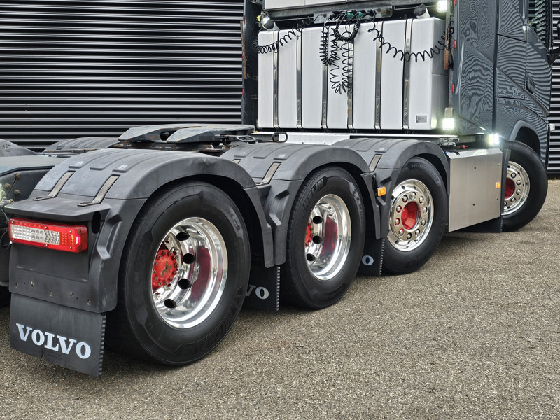 Volvo FH 540 8x4 / RETARDER / I PARK COOL / 90T - Camião: foto 5 Volvo FH 540 8x4 / RETARDER / I PARK COOL / 90T - Camião: foto 5