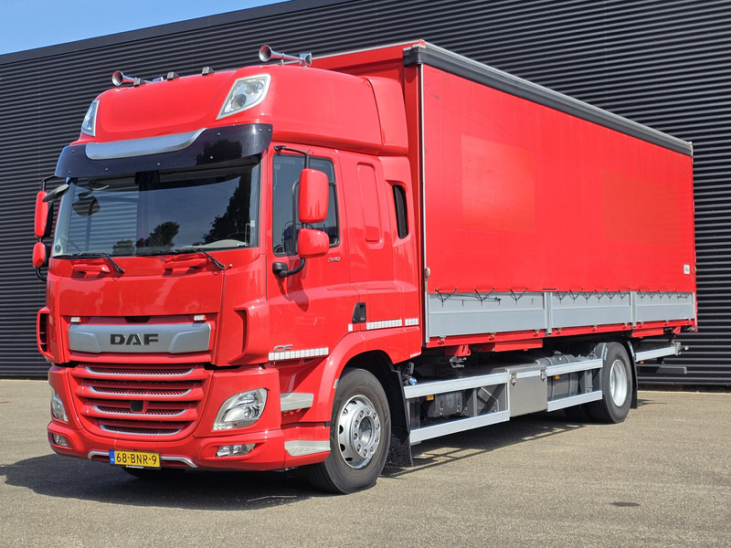 DAF CF 340 SPACECAB / 2 X BDF LAADBAK - Camião transportador de contêineres/ Caixa móvel: foto 2 DAF CF 340 SPACECAB / 2 X BDF LAADBAK - Camião transportador de contêineres/ Caixa móvel: foto 2