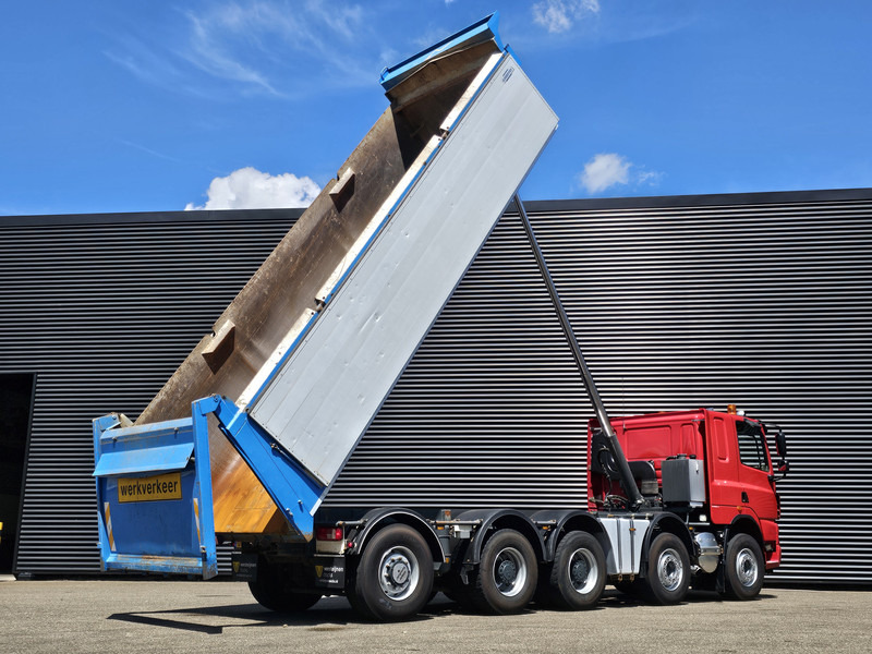 DAF GINAF / CF85.410 / MANUAL GEARBOX / 10x4 TIPPER - Camião basculante: foto 4 DAF GINAF / CF85.410 / MANUAL GEARBOX / 10x4 TIPPER - Camião basculante: foto 4