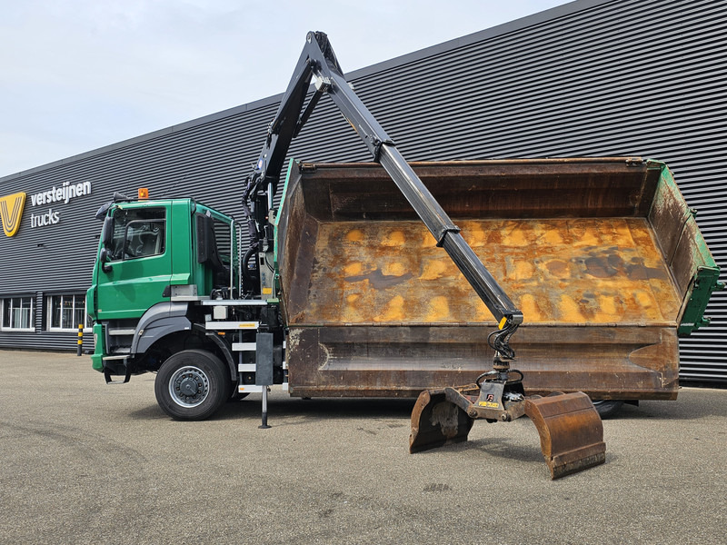 DAF TATRA T158/II 6X6 / HMF Z CRANE + 2 SIDE TIPPER - Camião basculante, Camião grua: foto 3 DAF TATRA T158/II 6X6 / HMF Z CRANE + 2 SIDE TIPPER - Camião basculante, Camião grua: foto 3