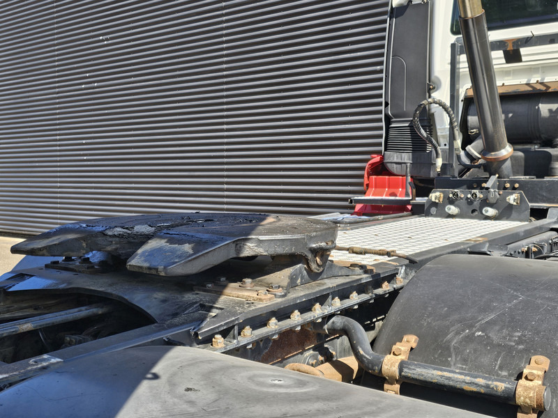 Camião basculante MAN TGA 26.440 6x4 / TIPPER - TRACTOR COMBI / SPRING / BIG AXLE: foto 11