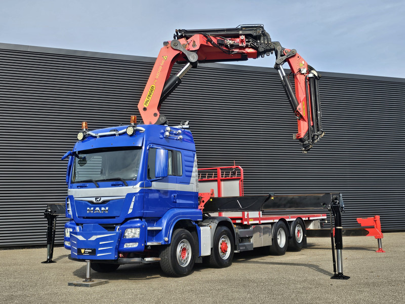 MAN TGS 35.500 8x4-6 / PALFINGER 92 t/m CRANE +JIB - Camião grua: foto 4 MAN TGS 35.500 8x4-6 / PALFINGER 92 t/m CRANE +JIB - Camião grua: foto 4