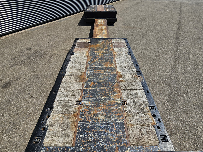 MEUSBURGER MPG 3 / LOW BED / EXTENDABLE / 3 x STEERING AXLE - Semi-reboque baixa: foto 5 MEUSBURGER MPG 3 / LOW BED / EXTENDABLE / 3 x STEERING AXLE - Semi-reboque baixa: foto 5