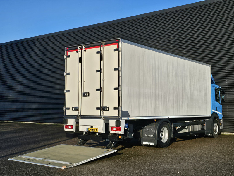 Scania P250 / LBW /4X2 / FRIGOBLOCK - Camião frigorífico: foto 4 Scania P250 / LBW /4X2 / FRIGOBLOCK - Camião frigorífico: foto 4