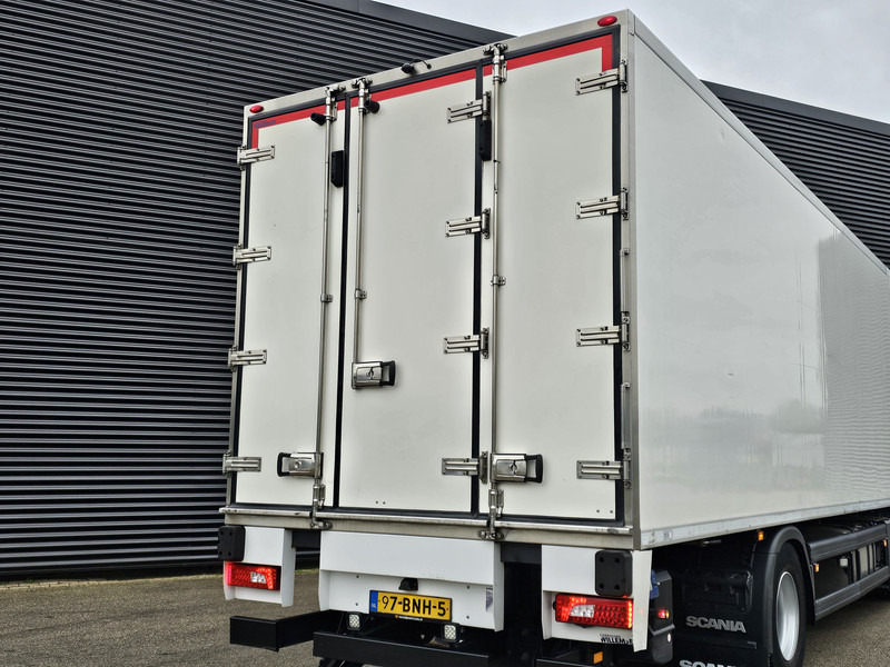 Scania P250 / LBW /4X2 / FRIGOBLOCK - Camião frigorífico: foto 4 Scania P250 / LBW /4X2 / FRIGOBLOCK - Camião frigorífico: foto 4