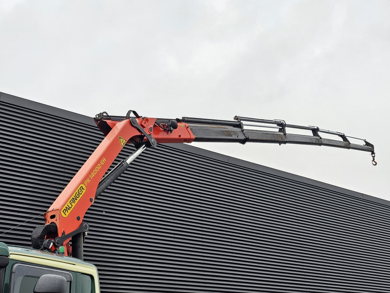 Scania P320 4x2 / PALFINGER 14TM / CRANE/KRAN/GRUE - Camião de caixa aberta/ Plataforma, Camião grua: foto 2 Scania P320 4x2 / PALFINGER 14TM / CRANE/KRAN/GRUE - Camião de caixa aberta/ Plataforma, Camião grua: foto 2