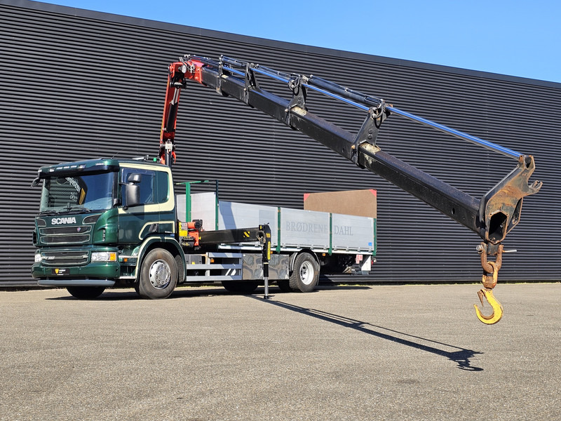 Scania P320 4x2 / PALFINGER PK14002 / CRANE/KRAN - Camião de caixa aberta/ Plataforma, Camião grua: foto 2 Scania P320 4x2 / PALFINGER PK14002 / CRANE/KRAN - Camião de caixa aberta/ Plataforma, Camião grua: foto 2