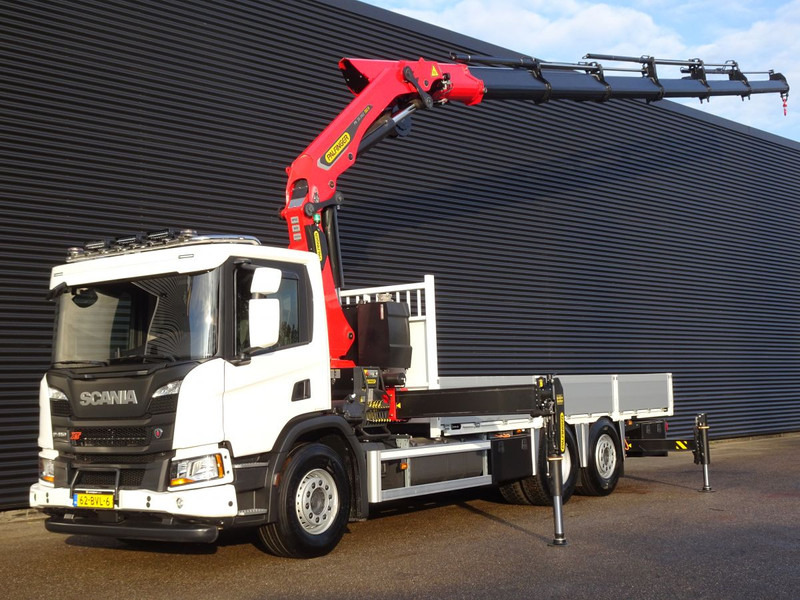 Camião de caixa aberta/ Plataforma, Camião grua Scania P410 6x2*4 / PALFINGER 35 tm CRANE + WINCH: foto 1