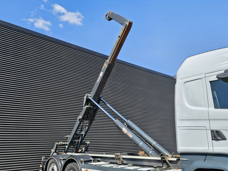 Scania R450 6x2*4 / VDL HOOKLIFT / EURO 6 - Camião polibenne: foto 4 Scania R450 6x2*4 / VDL HOOKLIFT / EURO 6 - Camião polibenne: foto 4
