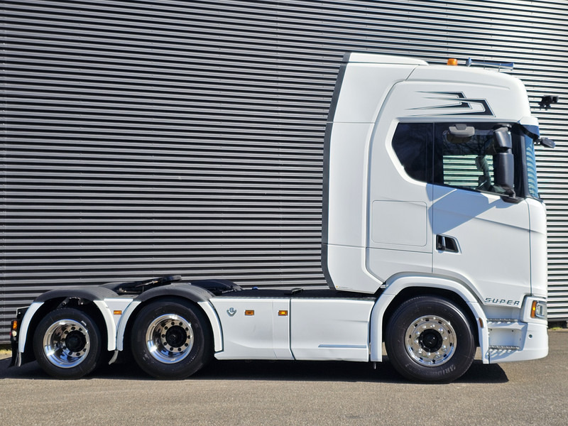 Scania S580 / V8 / 6X2 / FULL AIR / BOOGIE / RETARDER - Tractor: foto 4 Scania S580 / V8 / 6X2 / FULL AIR / BOOGIE / RETARDER - Tractor: foto 4