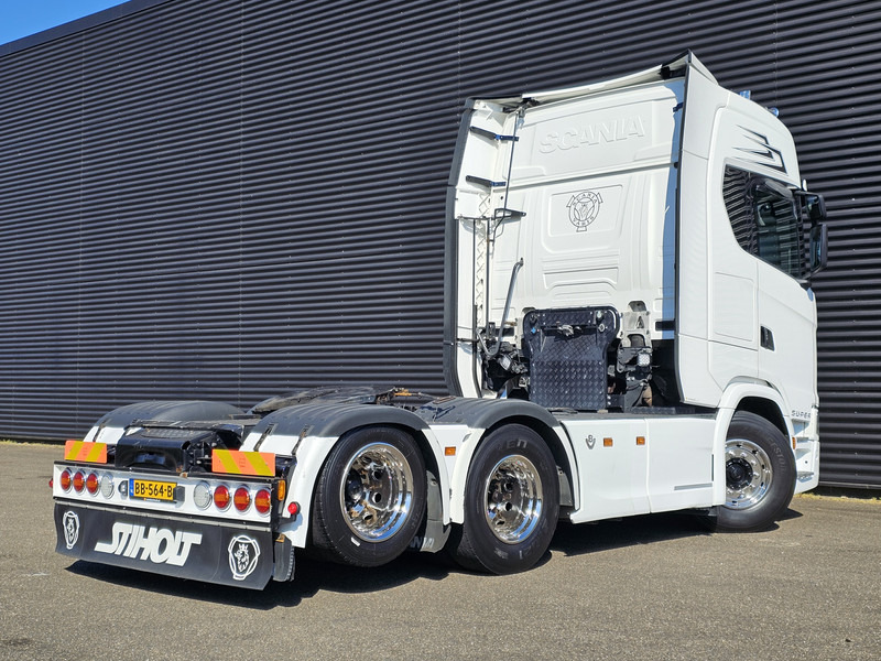 Scania S580 / V8 / 6X2 / FULL AIR / BOOGIE / RETARDER - Tractor: foto 3 Scania S580 / V8 / 6X2 / FULL AIR / BOOGIE / RETARDER - Tractor: foto 3