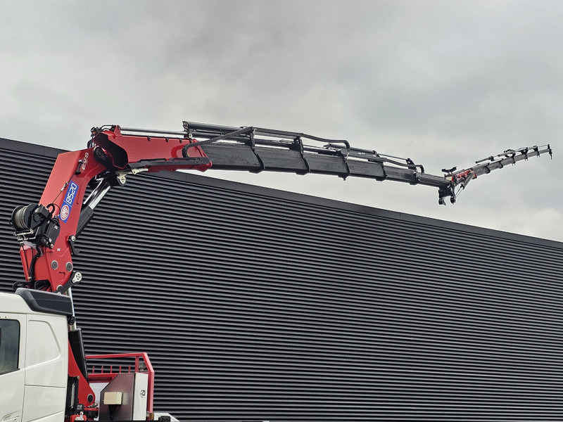 Volvo FH 540 8x2 / 85 t/m CRANE / JIB / WINCH / KRAN - Camião de caixa aberta/ Plataforma, Camião grua: foto 2 Volvo FH 540 8x2 / 85 t/m CRANE / JIB / WINCH / KRAN - Camião de caixa aberta/ Plataforma, Camião grua: foto 2