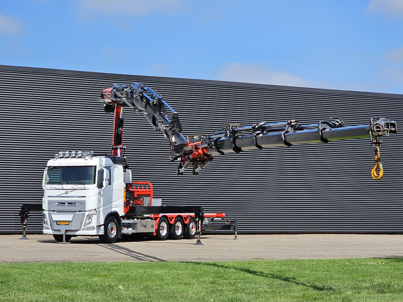 Volvo FH 540 8x4-4 / FASSI 71 t/m CRANE + JIB WINCH / KRAN / GRUA - Camião de caixa aberta/ Plataforma, Camião grua: foto 3 Volvo FH 540 8x4-4 / FASSI 71 t/m CRANE + JIB WINCH / KRAN / GRUA - Camião de caixa aberta/ Plataforma, Camião grua: foto 3