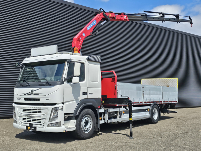 Volvo FM 330 4x2 / EFFER 12.5 t/m CRANE / KRAN - Camião grua: foto 1 Volvo FM 330 4x2 / EFFER 12.5 t/m CRANE / KRAN - Camião grua: foto 1