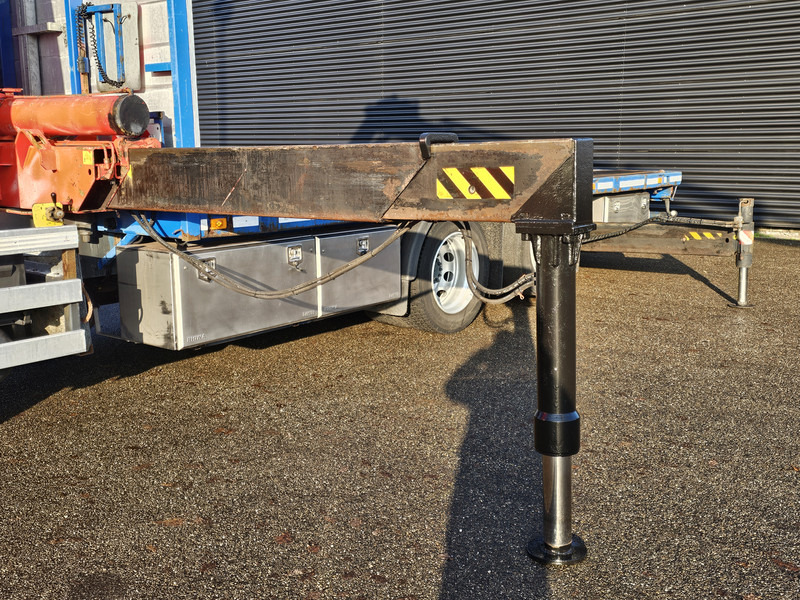 Volvo FM 410 6x2 / FASSI 42 t/m CRANE / KRAN - Camião grua: foto 4 Volvo FM 410 6x2 / FASSI 42 t/m CRANE / KRAN - Camião grua: foto 4