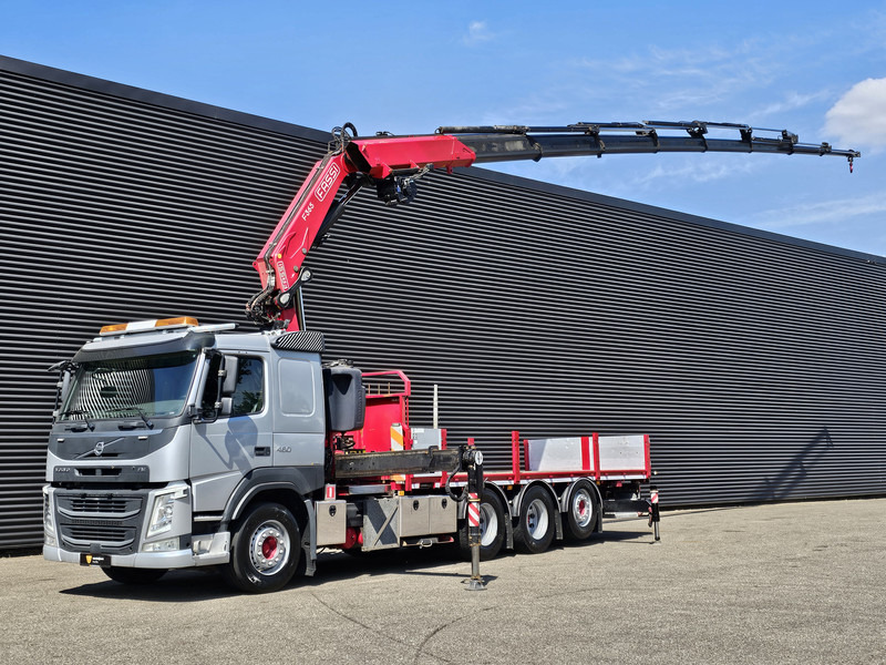 Volvo FM 460 8x4-4 / FASSI 36.5 t/m -8 x EXTENSION + WINCH - Camião de caixa aberta/ Plataforma, Camião grua: foto 1 Volvo FM 460 8x4-4 / FASSI 36.5 t/m -8 x EXTENSION + WINCH - Camião de caixa aberta/ Plataforma, Camião grua: foto 1