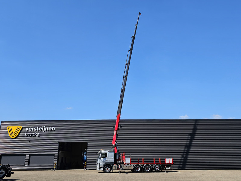 Volvo FM 460 8x4-4 / FASSI 36.5 t/m -8 x EXTENSION + WINCH - Camião grua: foto 4 Volvo FM 460 8x4-4 / FASSI 36.5 t/m -8 x EXTENSION + WINCH - Camião grua: foto 4