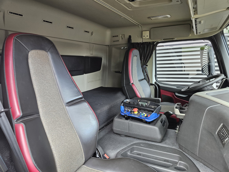 Leasing de Volvo FM 500 8x4*4 / HMF 5020 K6 + JIB K4 / CRANE - KRAN Volvo FM 500 8x4*4 / HMF 5020 K6 + JIB K4 / CRANE - KRAN: foto 19