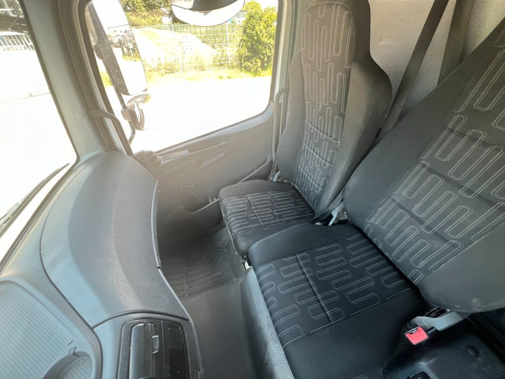 Mercedes-Benz 1221 4X2 offene Pritsche Mercedes-Benz 1221 4X2 offene Pritsche - Camião de caixa aberta/ Plataforma: foto 5 Mercedes-Benz 1221 4X2 offene Pritsche Mercedes-Benz 1221 4X2 offene Pritsche - Camião de caixa aberta/ Plataforma: foto 5
