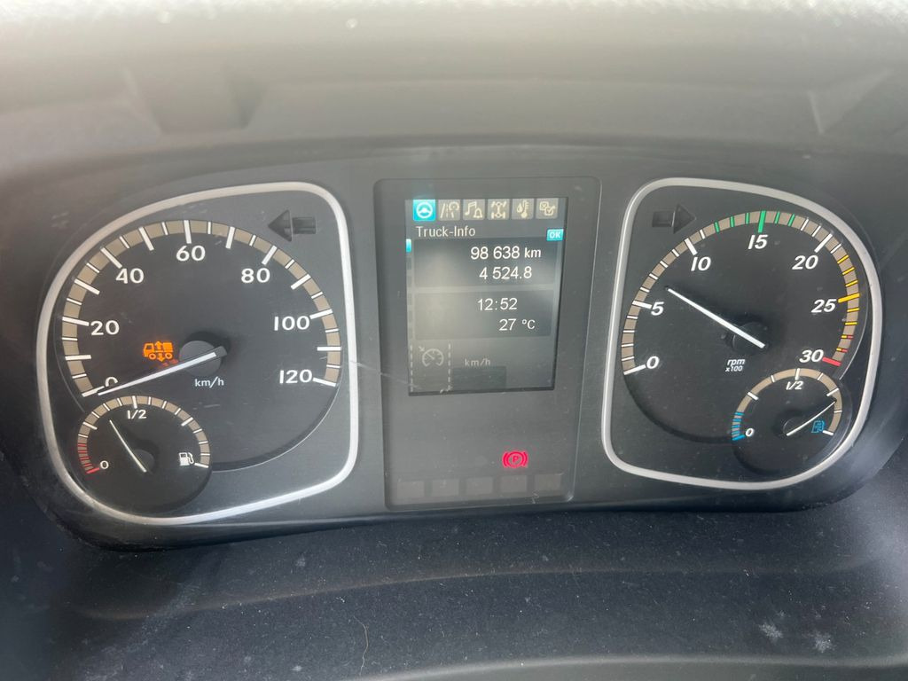 Mercedes-Benz 1221 4X2 offene Pritsche Mercedes-Benz 1221 4X2 offene Pritsche - Camião de caixa aberta/ Plataforma: foto 4 Mercedes-Benz 1221 4X2 offene Pritsche Mercedes-Benz 1221 4X2 offene Pritsche - Camião de caixa aberta/ Plataforma: foto 4