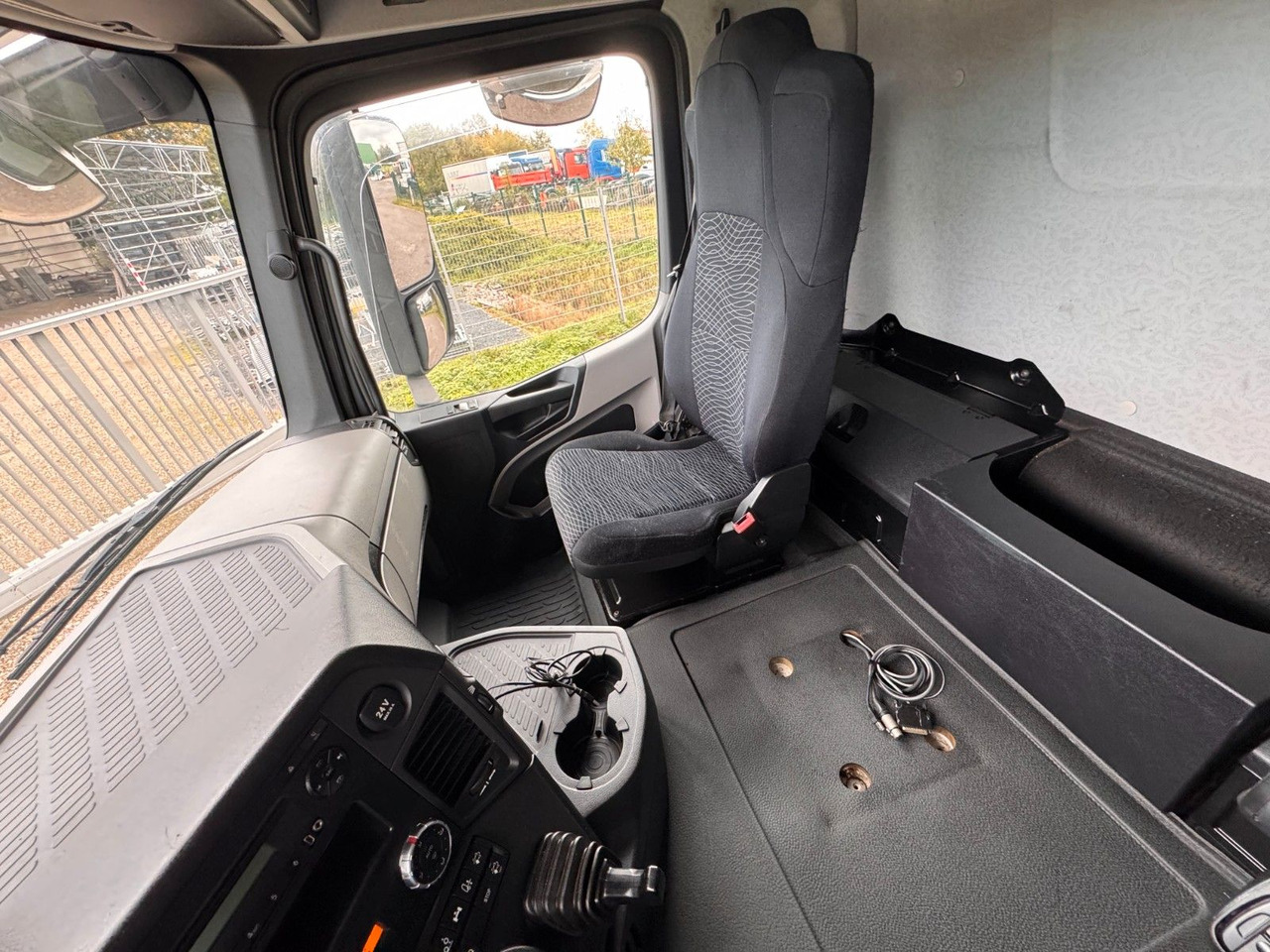 Caminhão tanque Mercedes-Benz 2536 ADR Valid & kipphydraulik für Gastank: foto 9