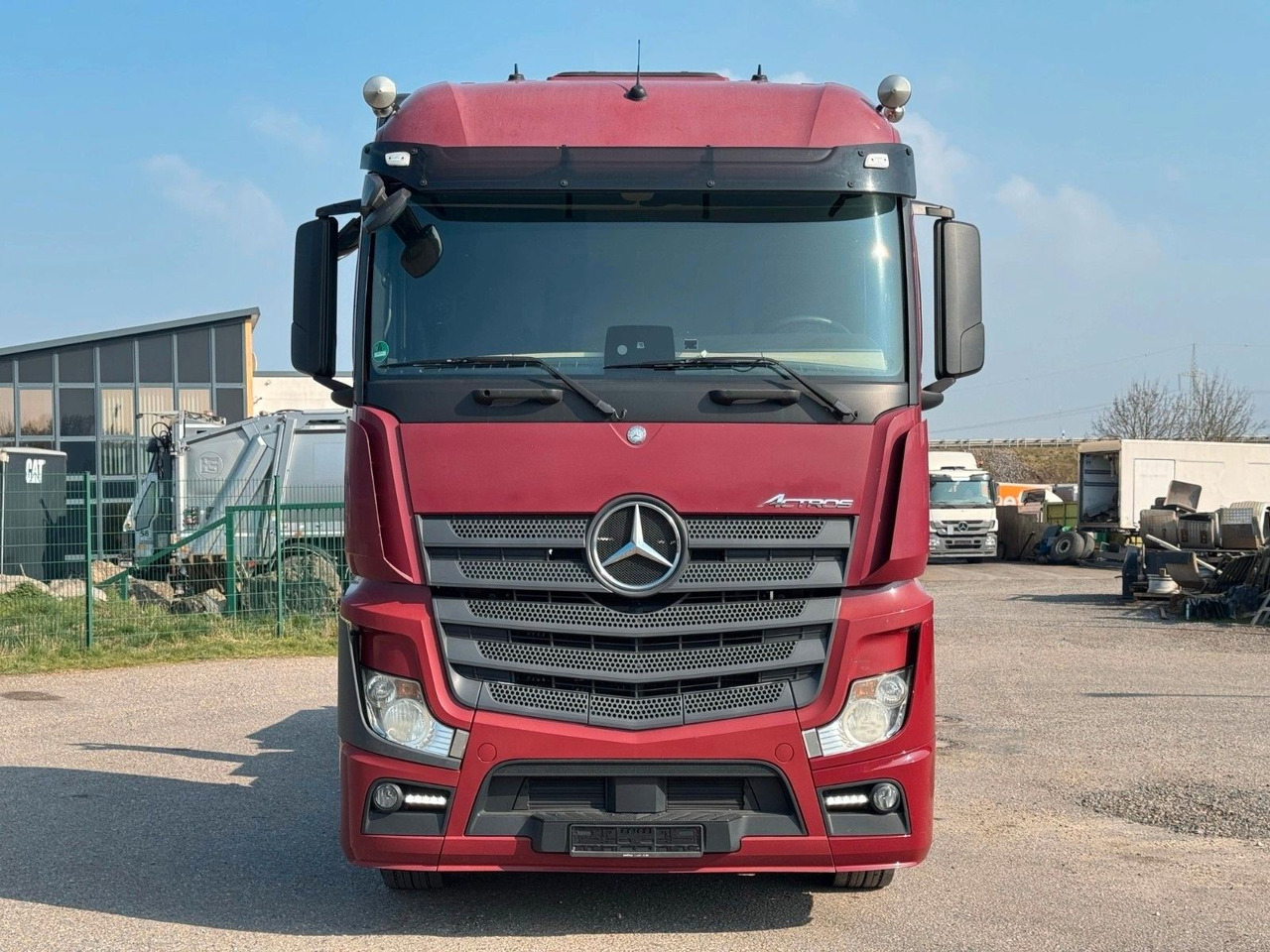 Mercedes-Benz 2558 6x2 Fahrgestell Chassis | Retarder | Klima - Camião chassi: foto 1 Mercedes-Benz 2558 6x2 Fahrgestell Chassis | Retarder | Klima - Camião chassi: foto 1