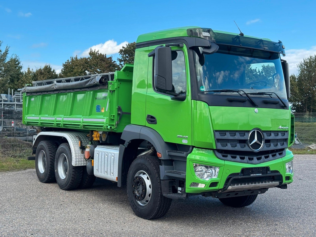 Mercedes-Benz 2643 6X4 Meiller 3 S. Bordmatik Top Zustand - Camião basculante: foto 5 Mercedes-Benz 2643 6X4 Meiller 3 S. Bordmatik Top Zustand - Camião basculante: foto 5
