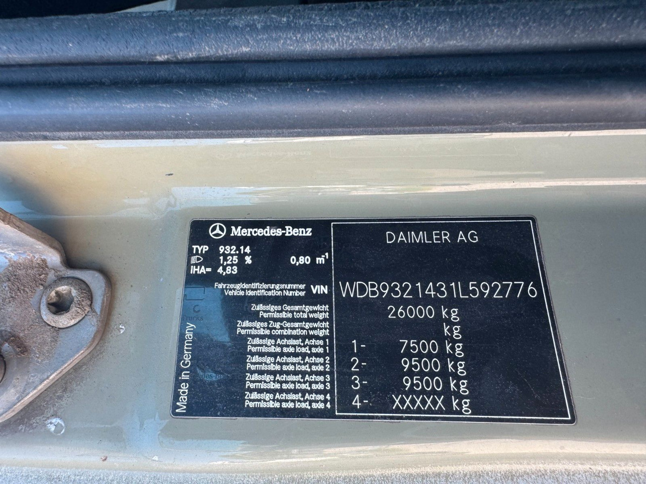 Mercedes-Benz 2644 6X4 VDL Abroller mit 3,90 Radstand Blatt BL - Camião polibenne: foto 3 Mercedes-Benz 2644 6X4 VDL Abroller mit 3,90 Radstand Blatt BL - Camião polibenne: foto 3