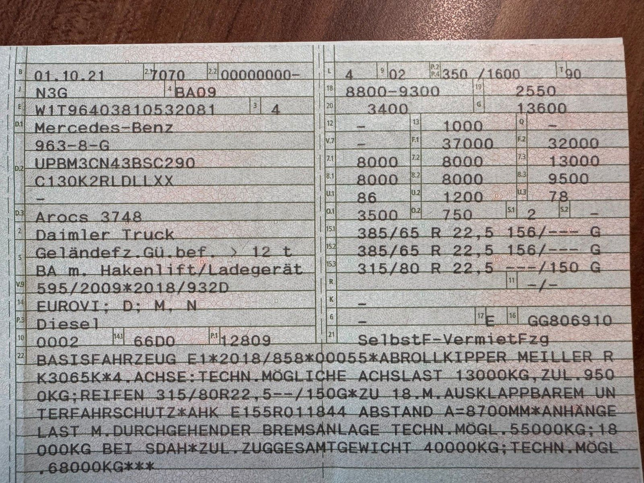 Mercedes-Benz 3748 8x4 Meiller RK30.65 | Funk | hydr.Container - Camião polibenne: foto 2 Mercedes-Benz 3748 8x4 Meiller RK30.65 | Funk | hydr.Container - Camião polibenne: foto 2