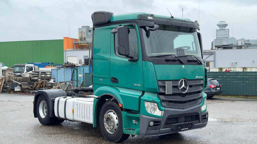 Mercedes-Benz 1842 4X2 SZM mit Kipphydraulik guter Zustand - Tractor: foto 1 Mercedes-Benz 1842 4X2 SZM mit Kipphydraulik guter Zustand - Tractor: foto 1