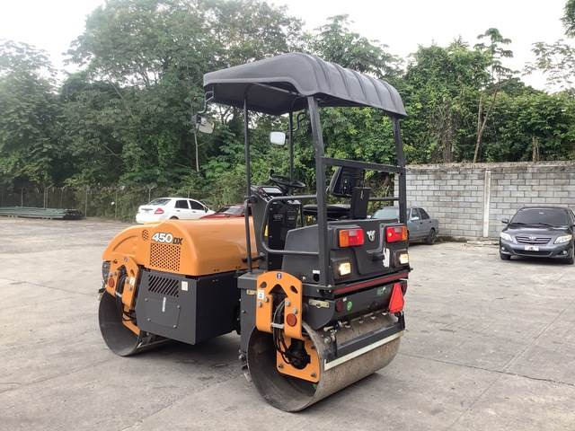 CASE 450DX - Compactador de asfalto: foto 2 CASE 450DX - Compactador de asfalto: foto 2