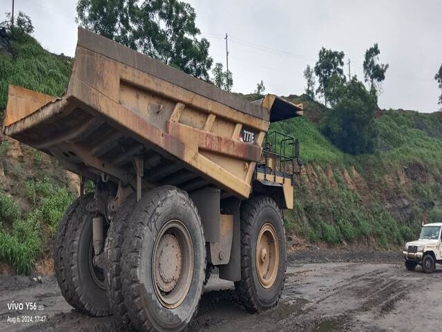 CAT 777E - Caminhão fora de estrada: foto 3 CAT 777E - Caminhão fora de estrada: foto 3