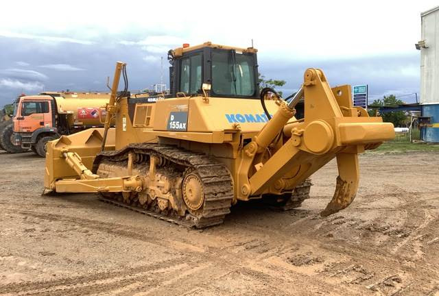 Komatsu D155AX-6 - Buldôzer: foto 2 Komatsu D155AX-6 - Buldôzer: foto 2