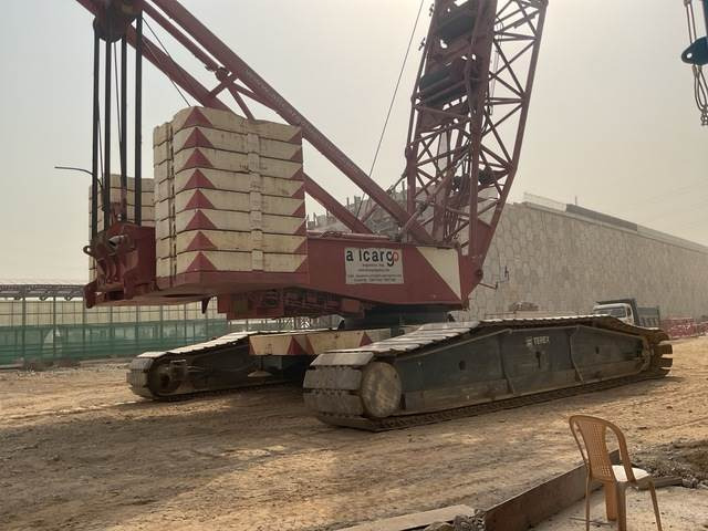 Terex Demag CC2800 - Guindaste sobre esteiras: foto 3 Terex Demag CC2800 - Guindaste sobre esteiras: foto 3
