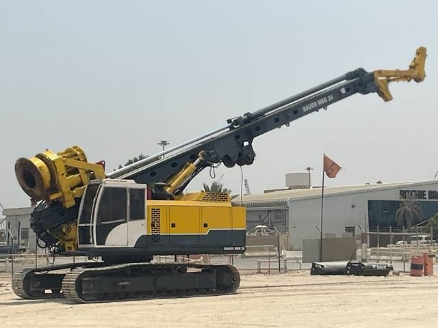 Bauer MBG24 - Máquina de perfuração: foto 1 Bauer MBG24 - Máquina de perfuração: foto 1