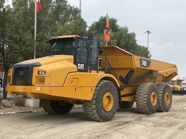 CAT 745 - Caminhão articulado: foto 1 CAT 745 - Caminhão articulado: foto 1