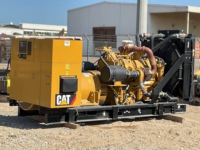 CAT C32 - Gerador elétrico: foto 1 CAT C32 - Gerador elétrico: foto 1