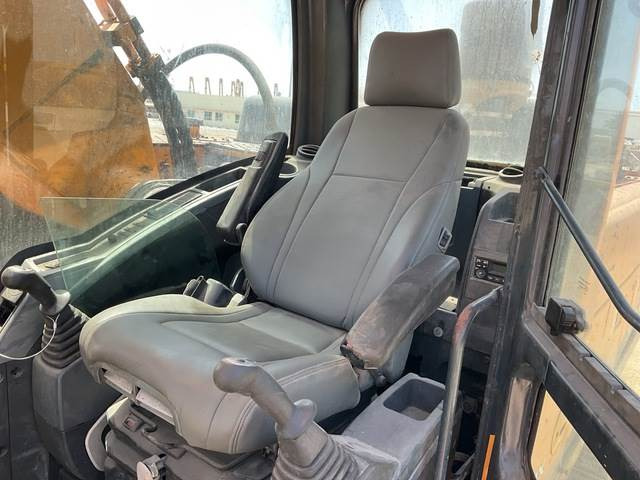 Escavadora de rastos Hyundai Robex 300LC-9S: foto 21