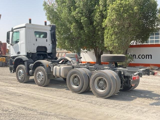 Mercedes-Benz Arocs 4240 - Camião chassi: foto 2 Mercedes-Benz Arocs 4240 - Camião chassi: foto 2