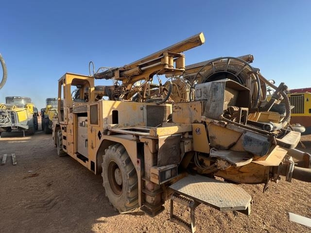 Putzmeister WETKRET5 - Autobomba de betão: foto 2 Putzmeister WETKRET5 - Autobomba de betão: foto 2