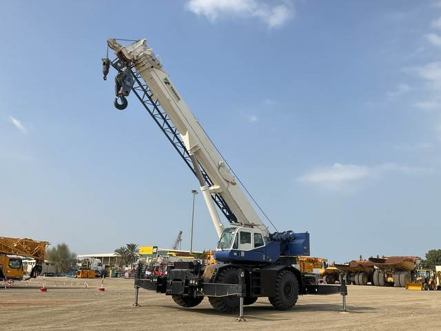 Grua de estaleiro Tadano GR700EX: foto 24