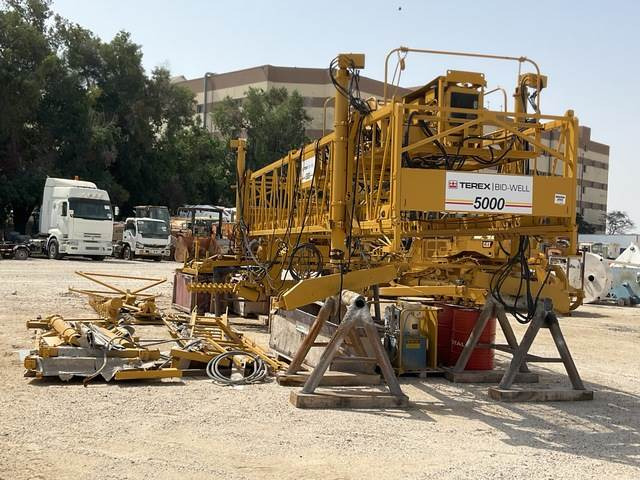 Terex/Bid-Well 5000 - Pavimentadora de betão: foto 2 Terex/Bid-Well 5000 - Pavimentadora de betão: foto 2