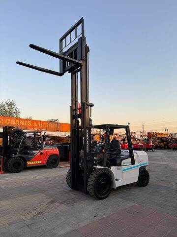 Leasing de  UniCarriers D1F5F50U UniCarriers D1F5F50U: foto 9