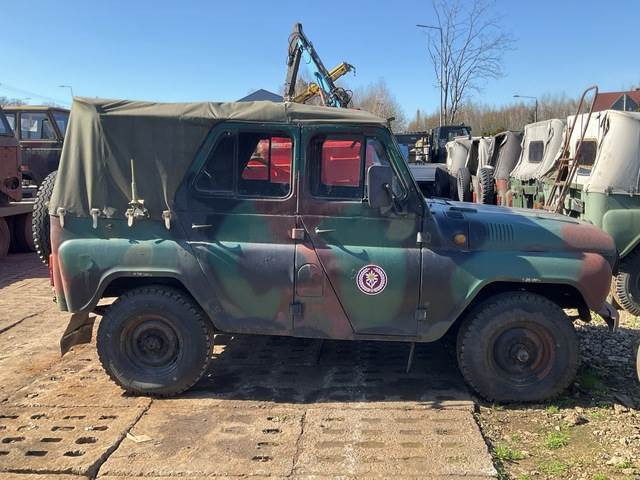UAZ 469B - Automóvel: foto 1 UAZ 469B - Automóvel: foto 1