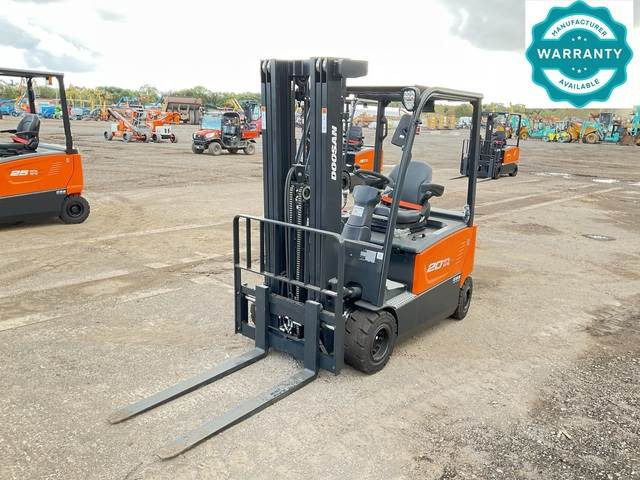 Doosan B20X-7 PLUS - Empilhadeira elétrica: foto 1 Doosan B20X-7 PLUS - Empilhadeira elétrica: foto 1