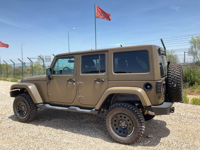 Jeep Wrangler JK Command - Automóvel: foto 2 Jeep Wrangler JK Command - Automóvel: foto 2