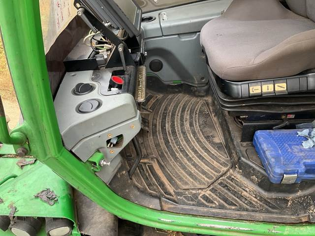 Harvester John Deere 1470E: foto 19